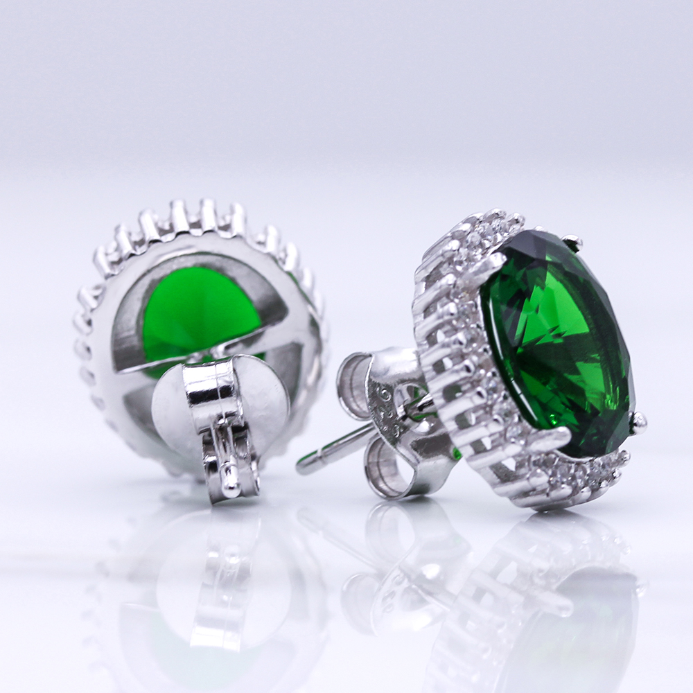 green-color-emerald-raw-material-earrings-evalorena-2